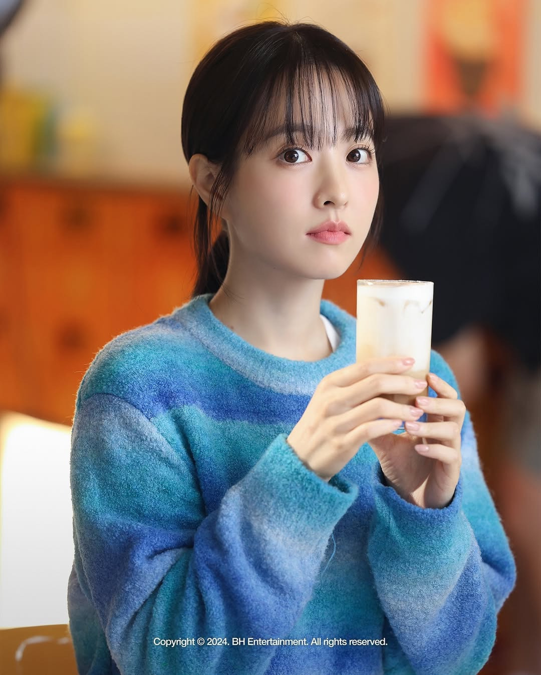 박보영 맥심 모카골드 광고 촬영현장 비하인드 사진 | 인스티즈