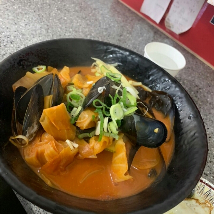 신길동 매운짬뽕 jpg. - 악플달면 쩌리쩌려버려 - ＊여성시대＊ 차분한 20대들의 알흠다운 공간 신길동 매운짬뽕 jpg.