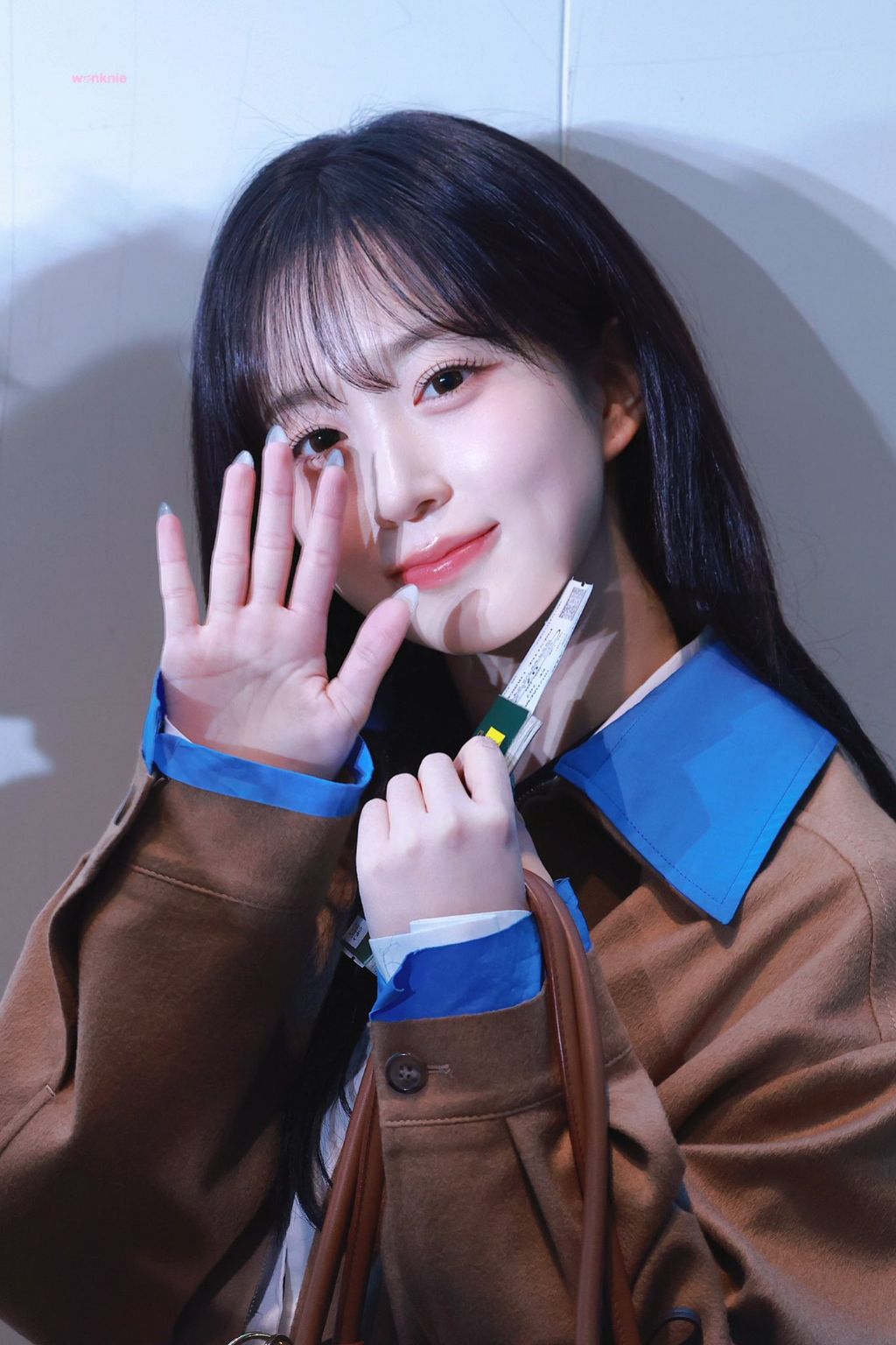 오늘자 너무 예뻤던 엔믹스 해원 공항 출국사진 | 인스티즈