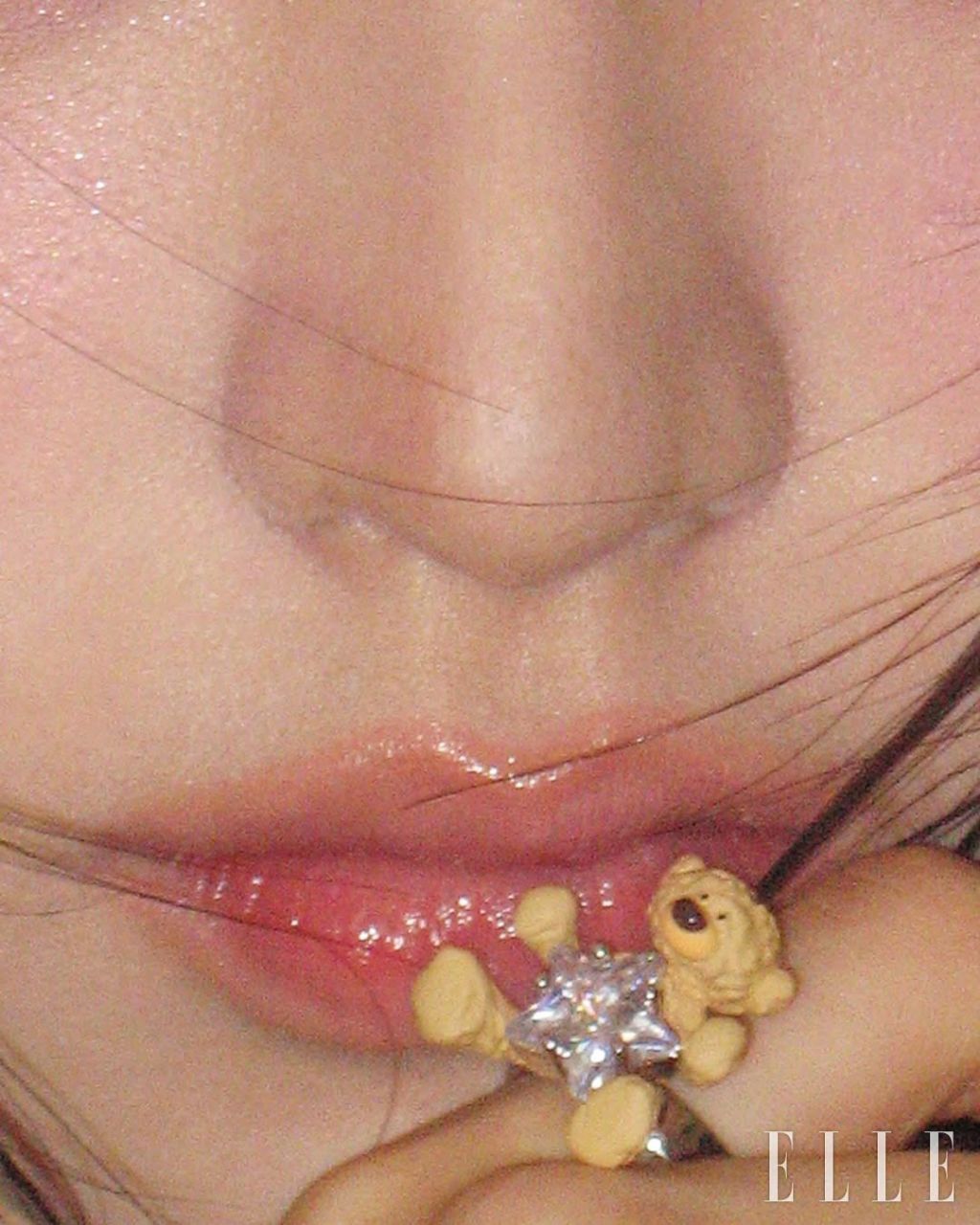 오늘 뜬 키키(KiiiKiii) 화보 스포 | 인스티즈
