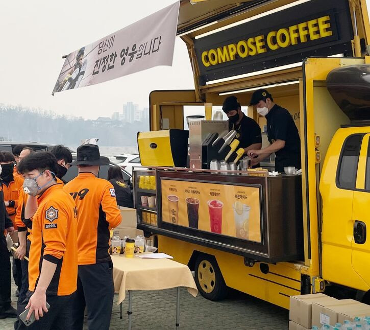 "소방대원 헌신에 감사”… 안동 산불현장 달려간 이 커피체인점 | 인스티즈