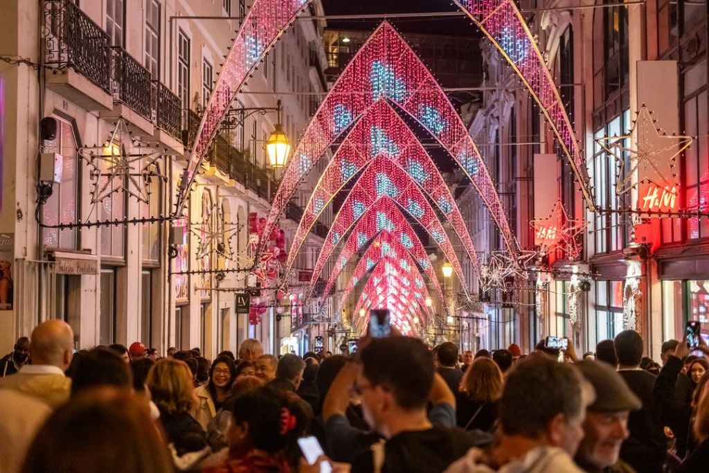 포르투갈 수도 리스보아 2024년 크리스마스 트리 점등식 | 인스티즈