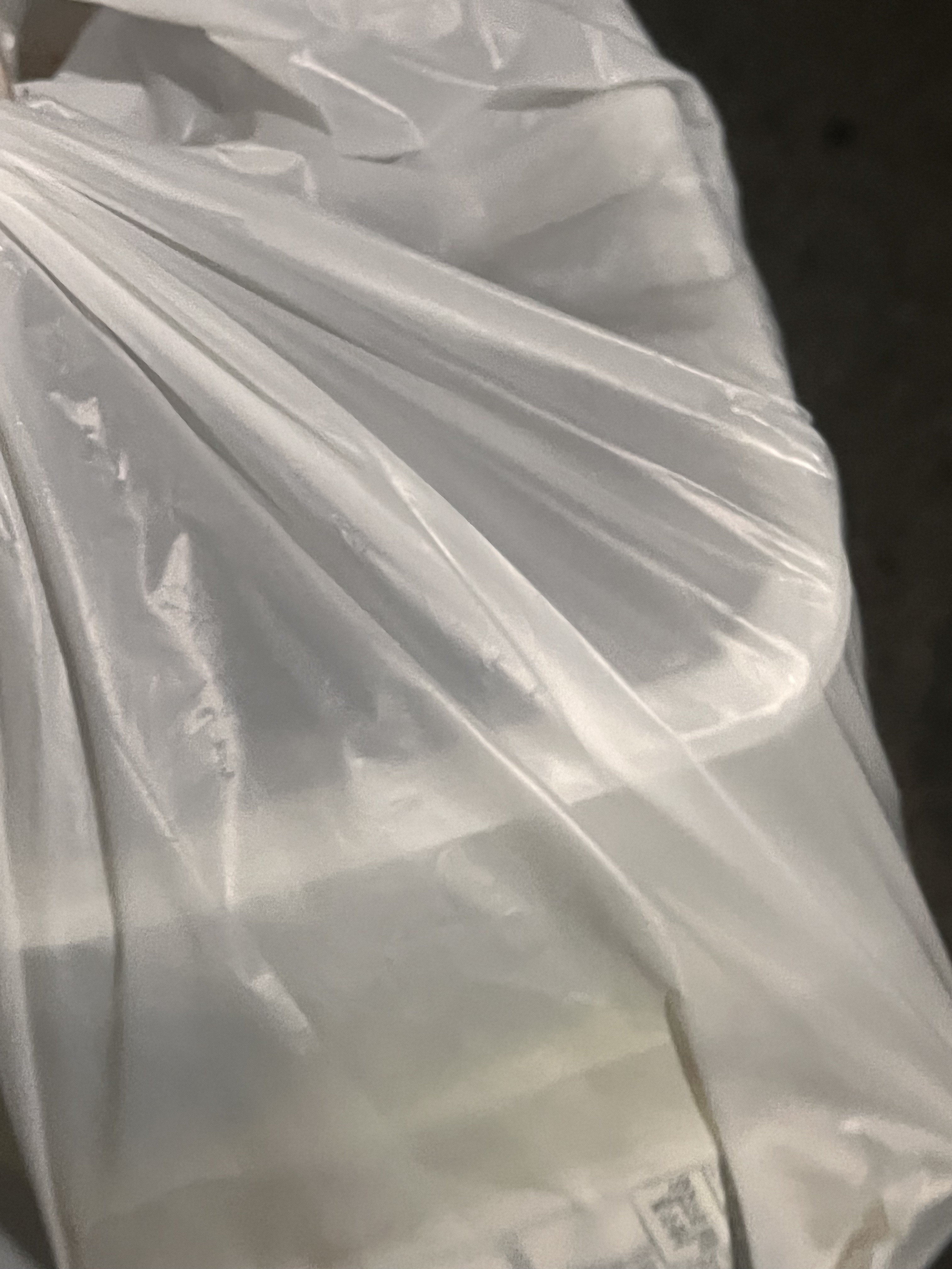  포장 주문한거 찾아서 걷고 잇는데 고딩들이 지나가면서 | 인스티즈