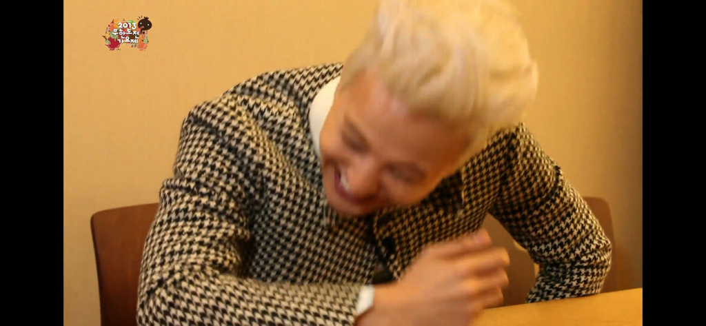 무도가요제 보는데 지디형돈 너무,, 찐이다. 지디가 정형돈을 너무 좋아함 | 인스티즈