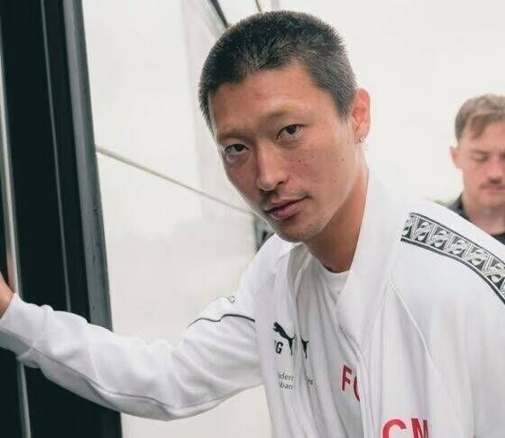 삭발+염색한 조규성.jpg | 인스티즈