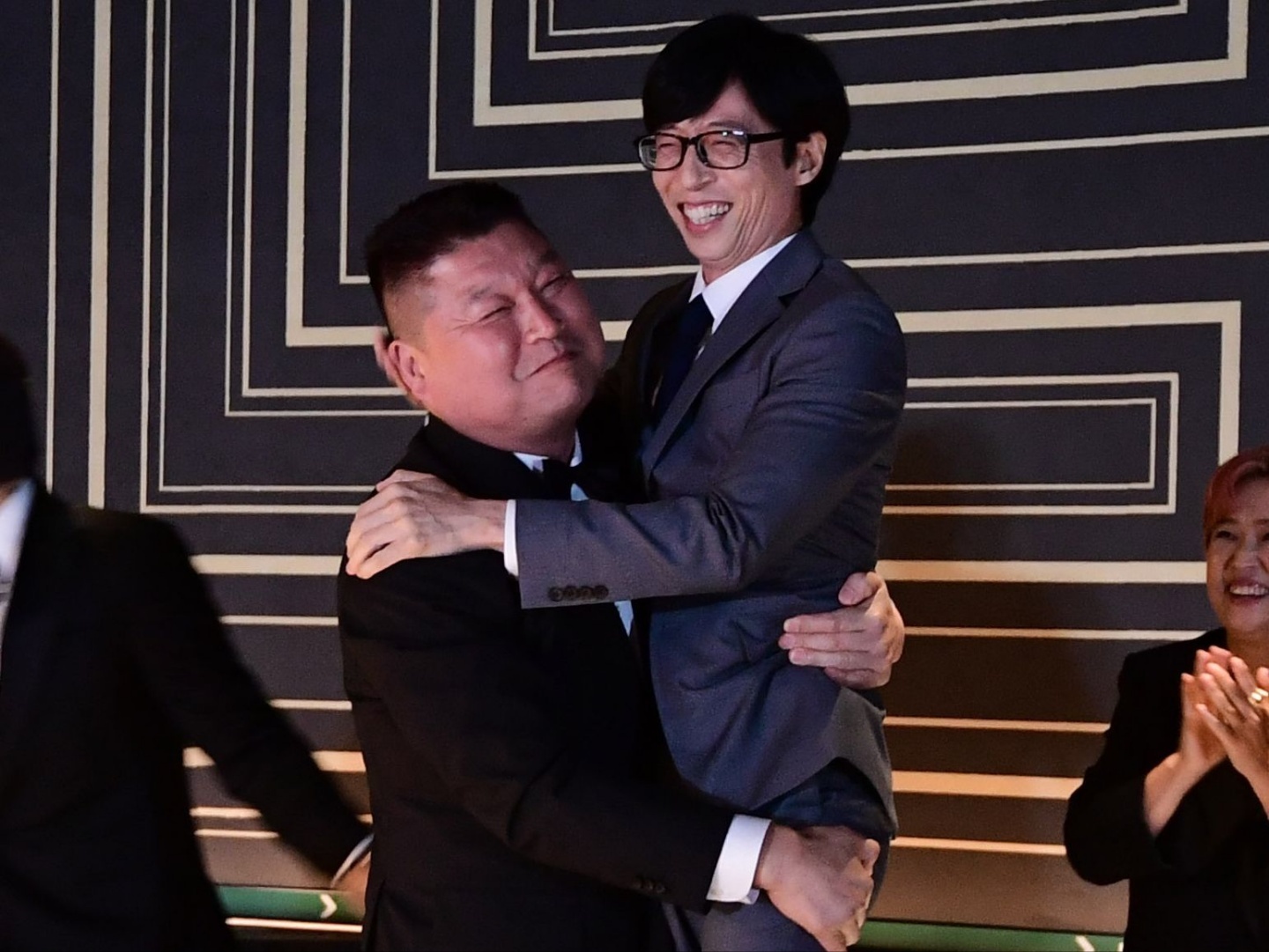 행복 맥스치 찍었다는 유재석 최근.....jpg | 인스티즈