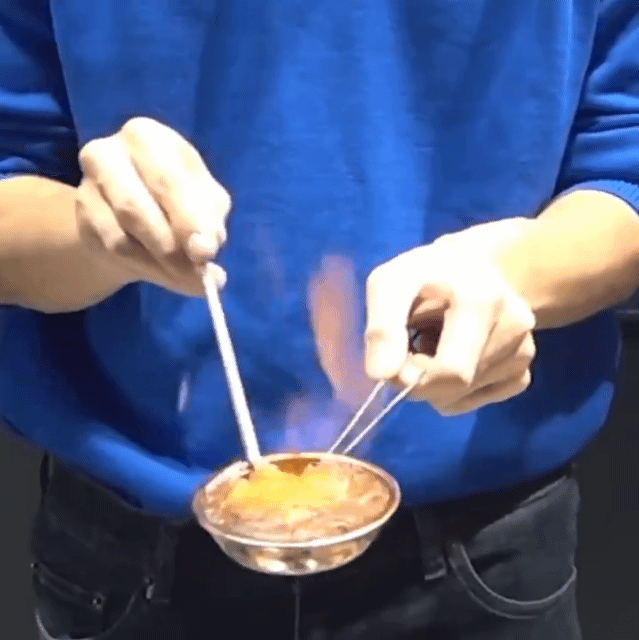 어느 아이돌의 지옥에서 온 달고나 만들기 | 인스티즈