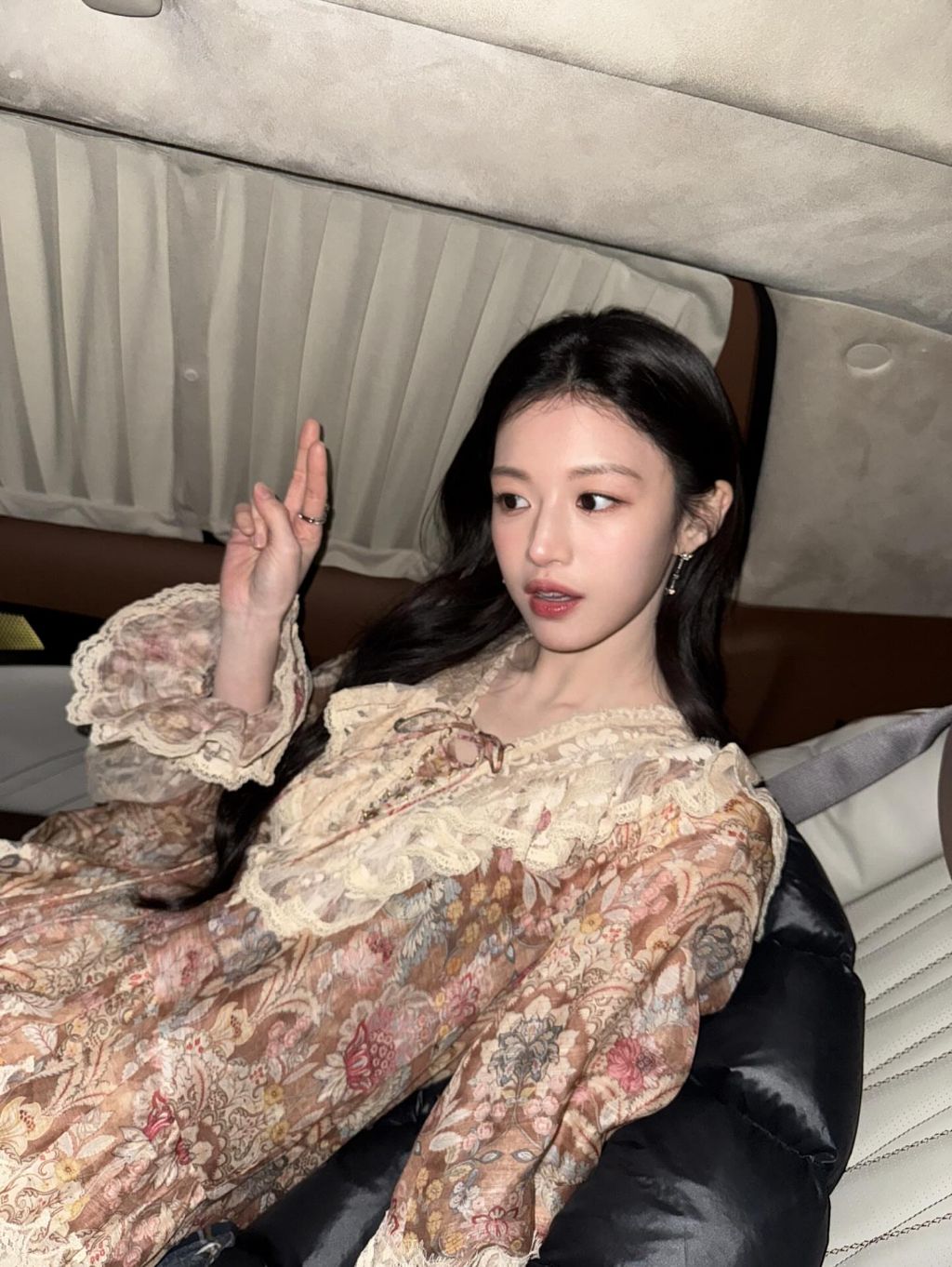 고윤정 인스타그램 업로드 | 인스티즈