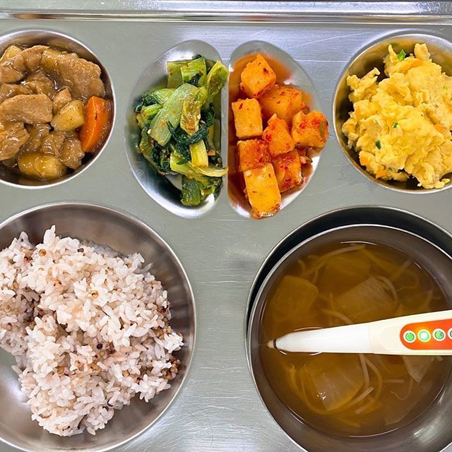 단체급식 돈사태떡찜 jpg | 인스티즈