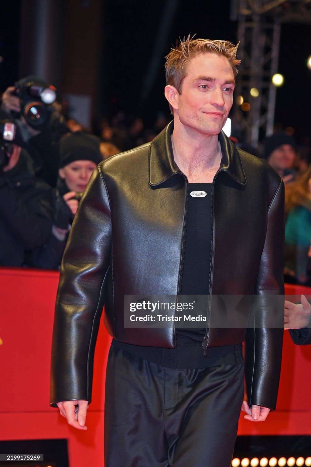 오늘자 베를린 영화제 로버트 패틴슨 | 인스티즈