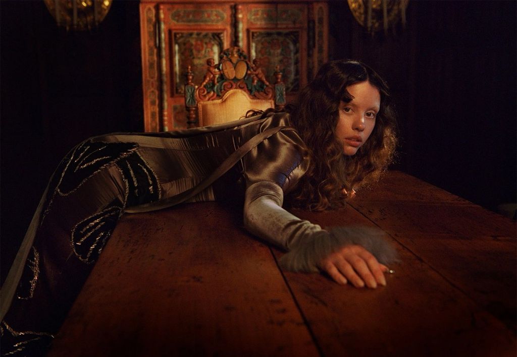 현재 반응 진짜 좋은 미아 고스 화보 | 인스티즈