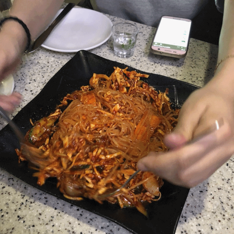 골뱅이소면 골뱅이쫄면 움짤 gif | 인스티즈