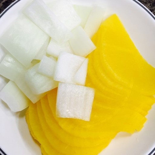 짜장면먹을때 가장 어울리는 음식은?? | 인스티즈