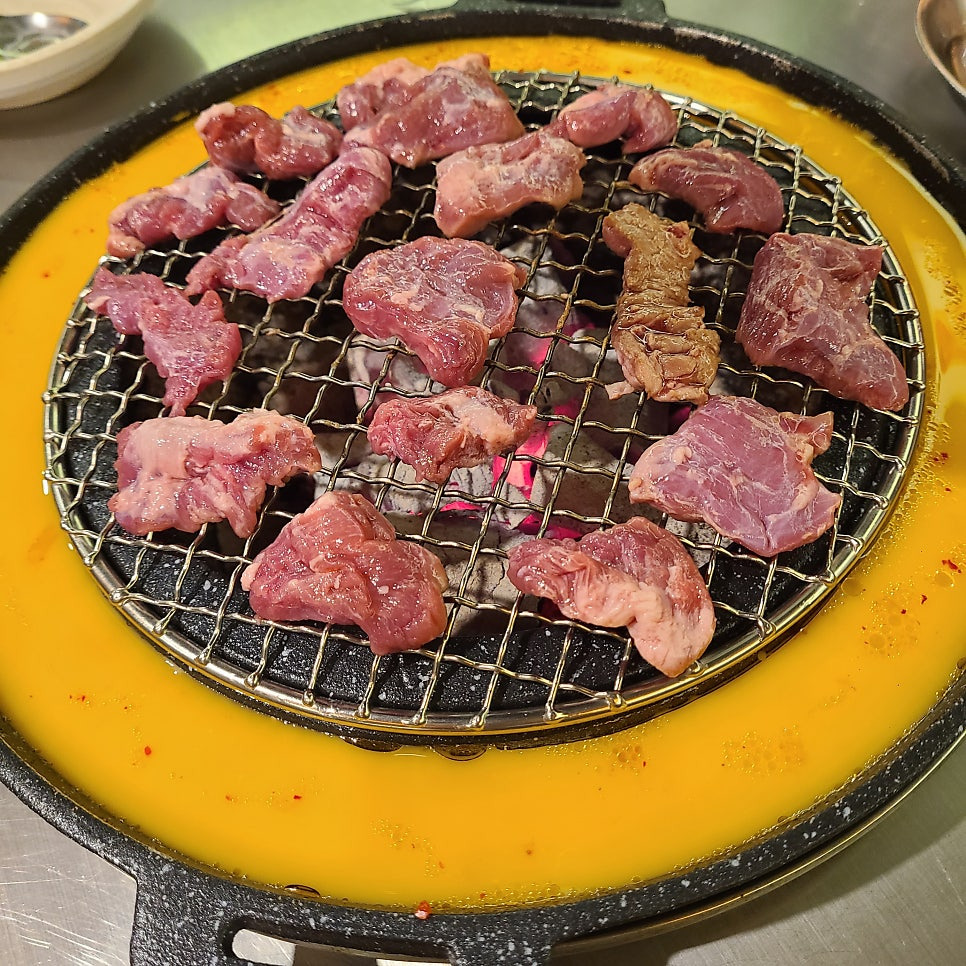 크러스트 이미지