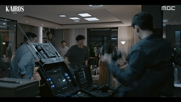 첫방부터 남주 멘탈은 미친듯이 갈리는데 웰메이드 각이 서는 드라마.jpg (눈물주의) | 인스티즈