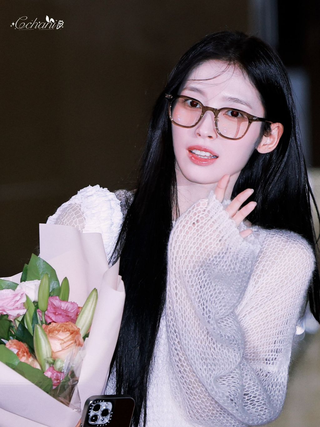 실시간 안경쓰고 나타난 오마이걸 아린 직찍 | 인스티즈