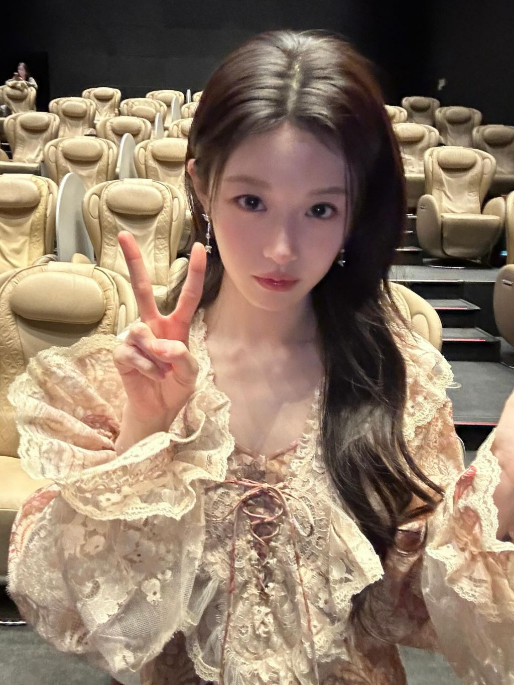 고윤정 인스타그램 업로드 | 인스티즈