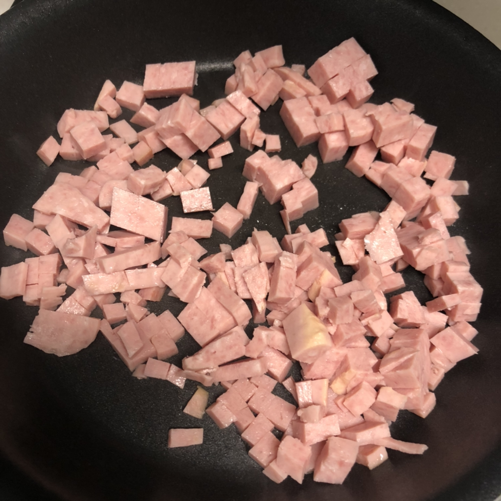 단 5분만에! 만드는 초 간 단 묵은지스팸볶음밥🧑��‍🍳 주먹밥응용 가능한! | 인스티즈