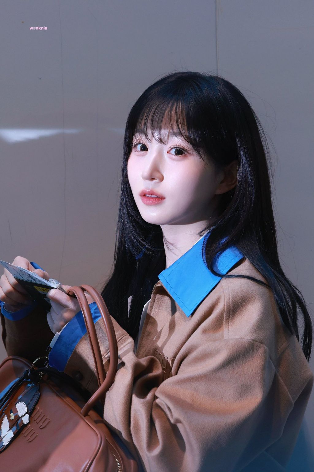 오늘자 너무 예뻤던 엔믹스 해원 공항 출국사진 | 인스티즈