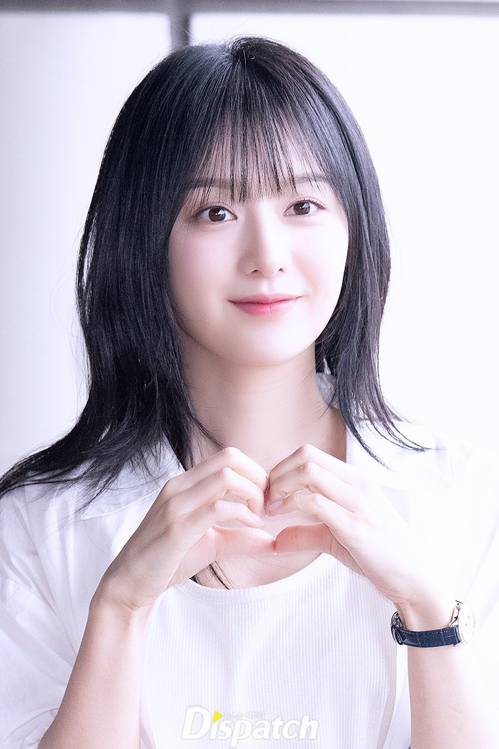 일본 팬미팅으로 이른아침 출국하는 김지원 | 인스티즈