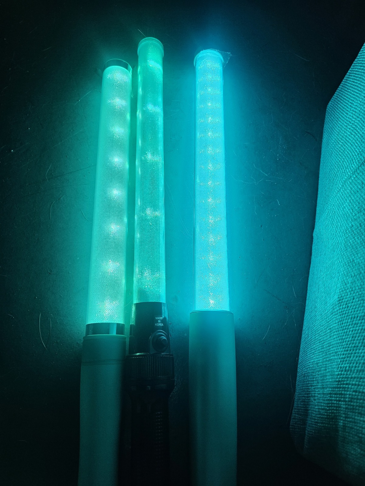 샤이니 경광봉 혼자일때 vs 단체로 있을때 존재감차이 | 인스티즈