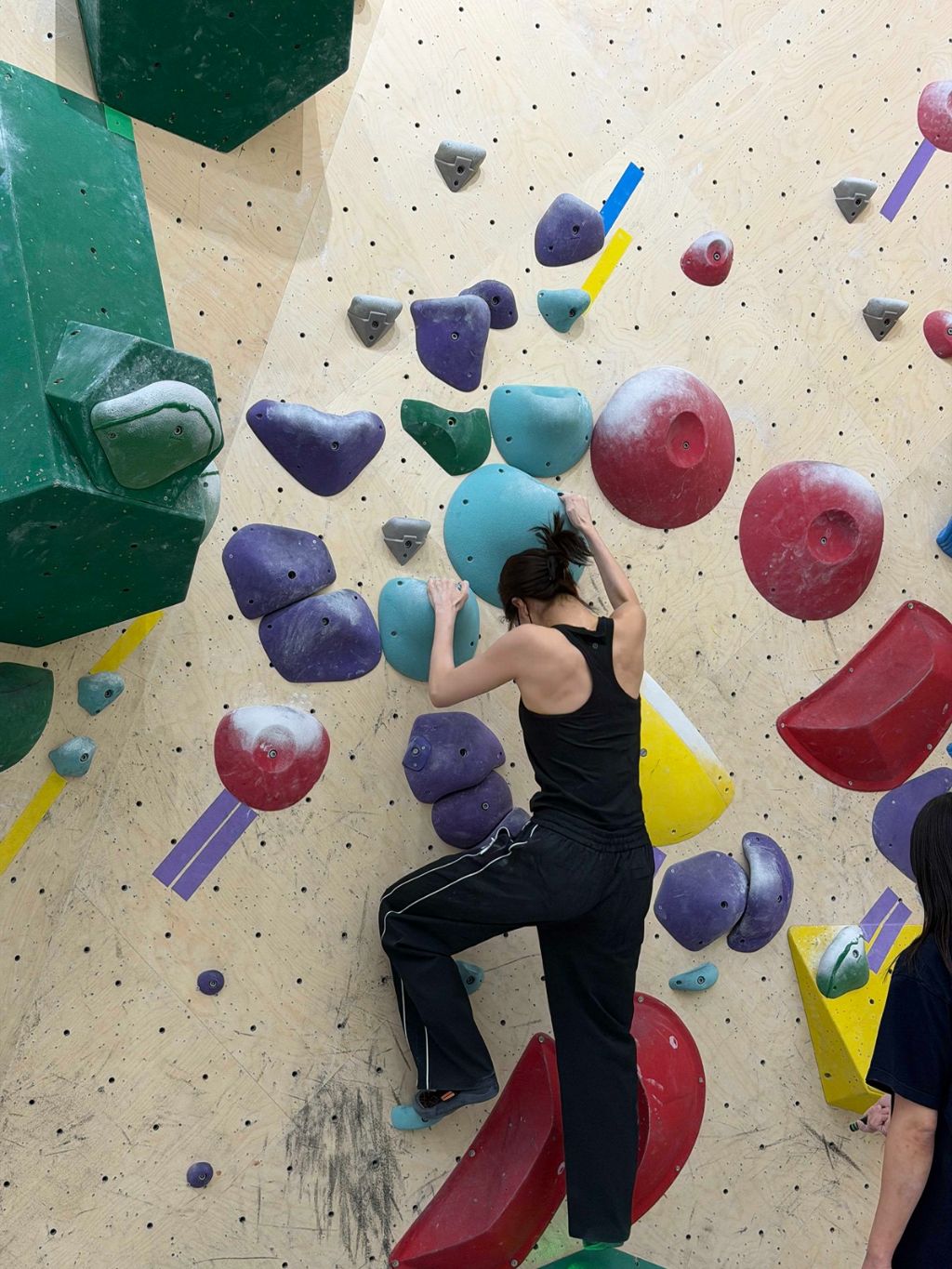 흔한 여돌 등근육 | 인스티즈