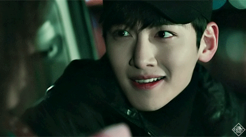 지창욱 인생캐릭하면 이 둘로 나뉨 | 인스티즈