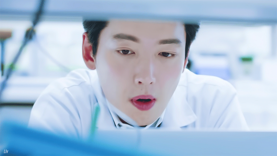 살인범에게 총을 맞고 눈을 떴는데 1988년도로 왔어요;;...jpg | 인스티즈