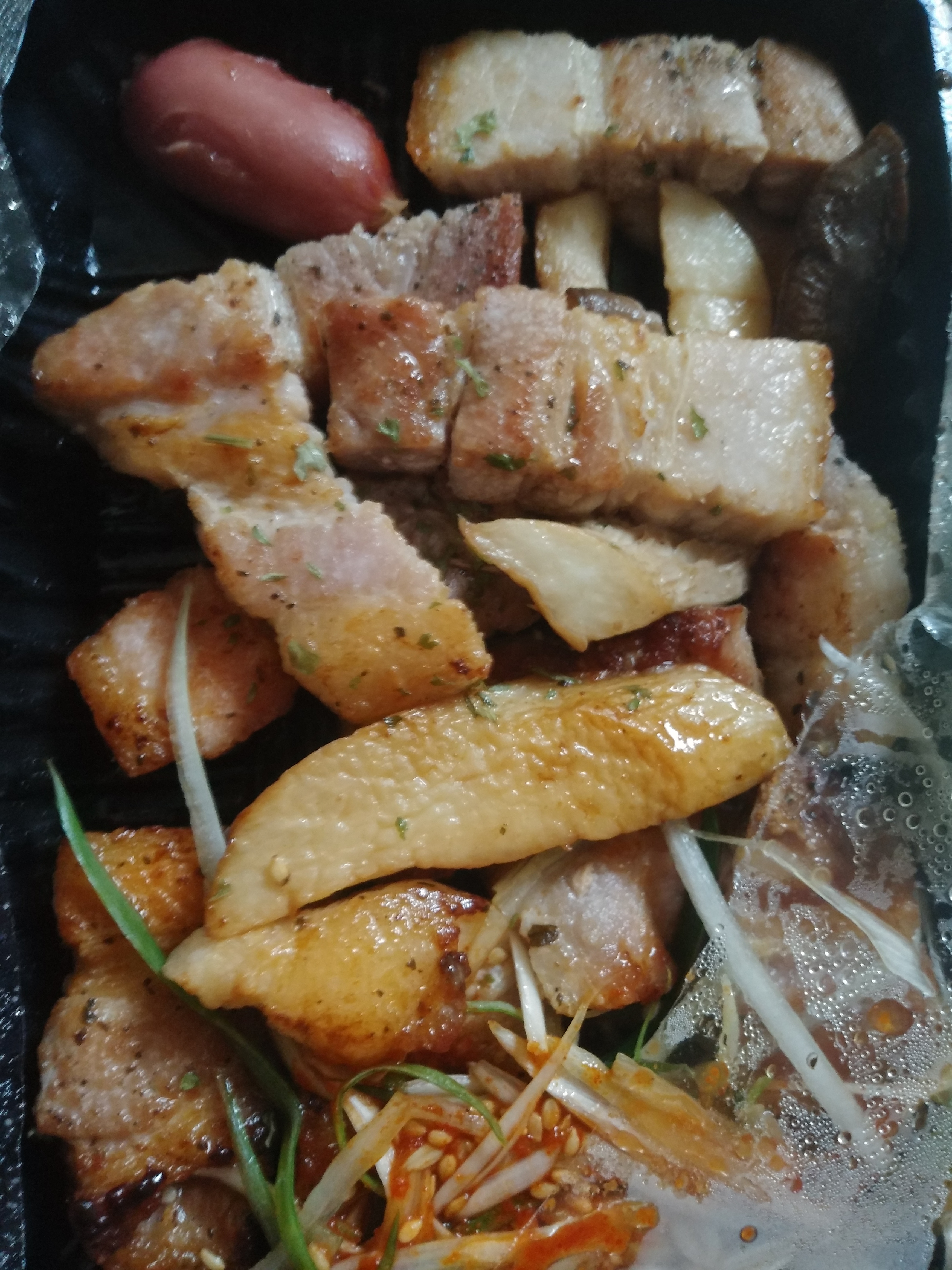 꾸꾸삼겹 이미지