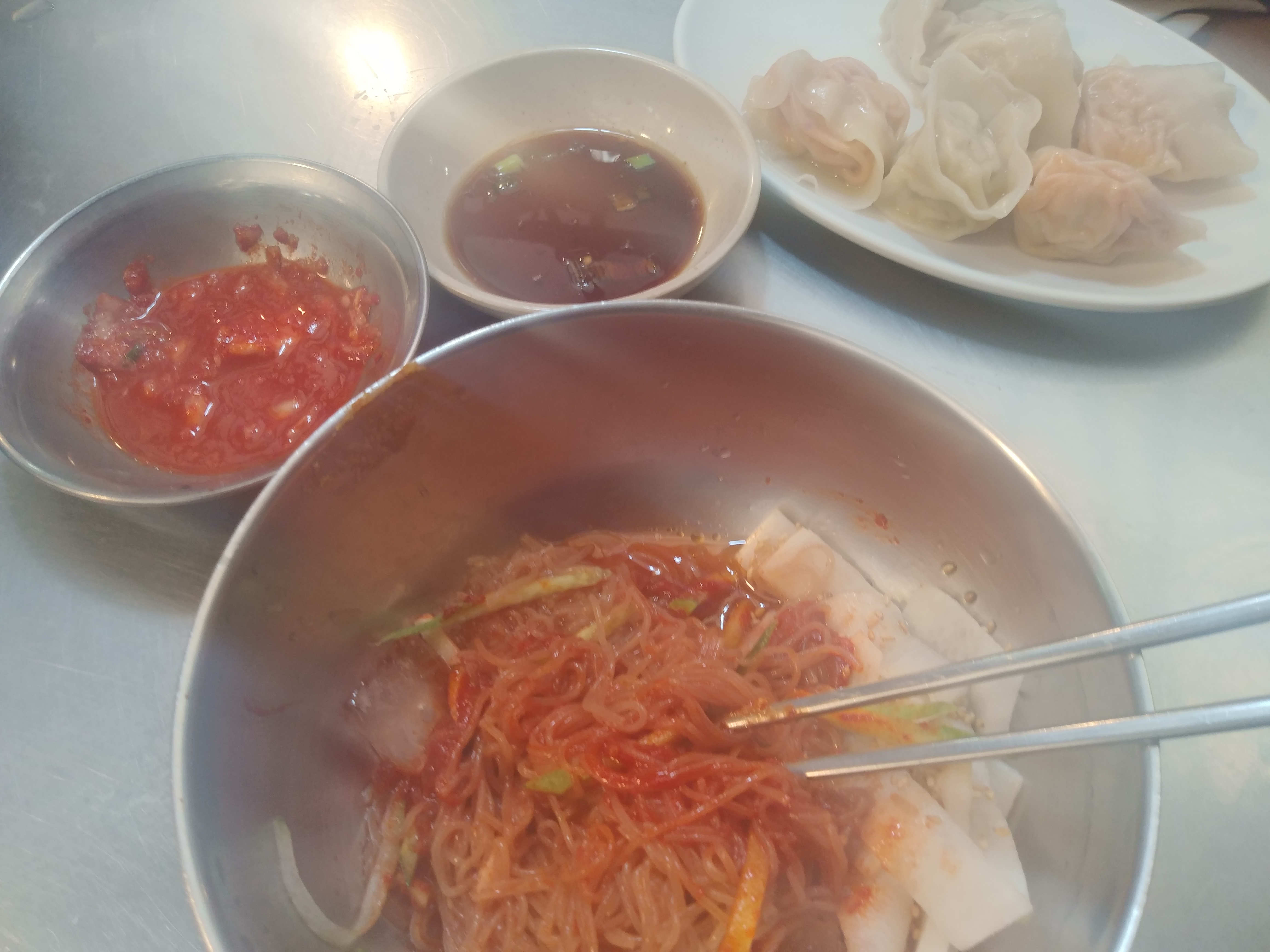 고향만두칼국수 이미지