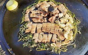 돼지밥상 이미지