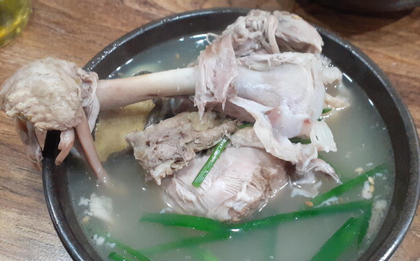 옻오리한방백숙