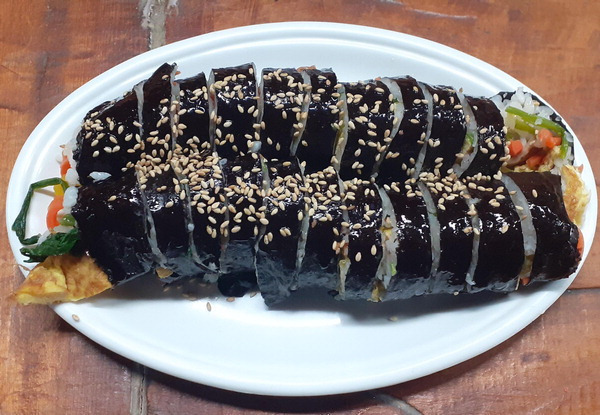 고래김밥 이미지