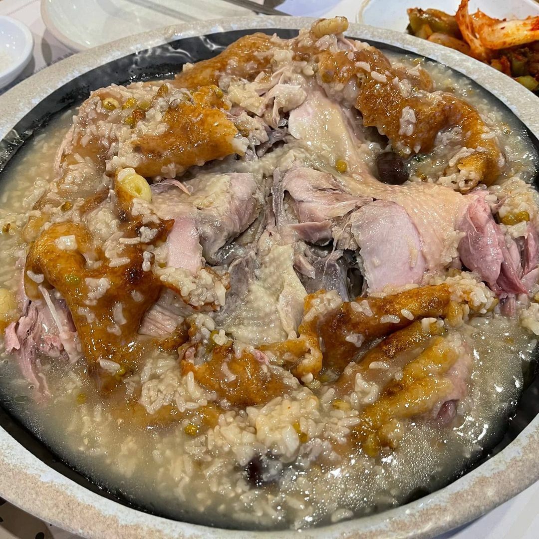 엄나무누룽지백숙 이미지