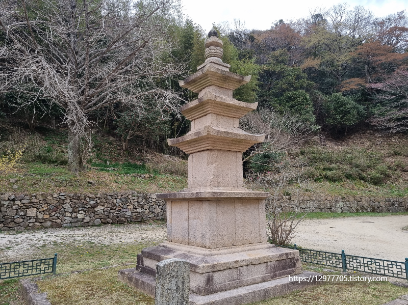 삼층 이미지