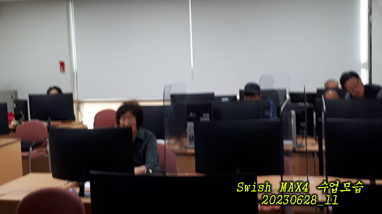 수컴퓨터 이미지