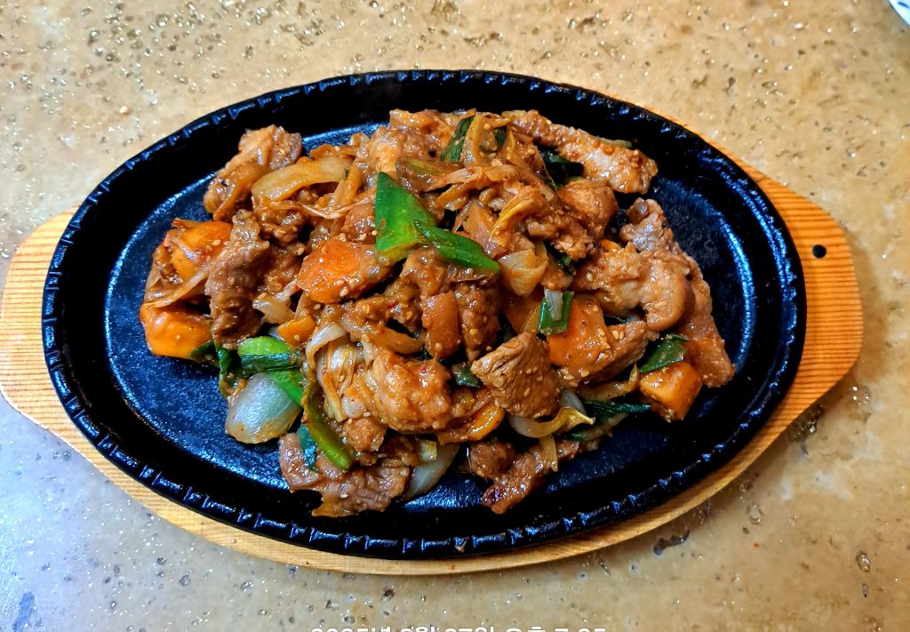 맛돼지 이미지