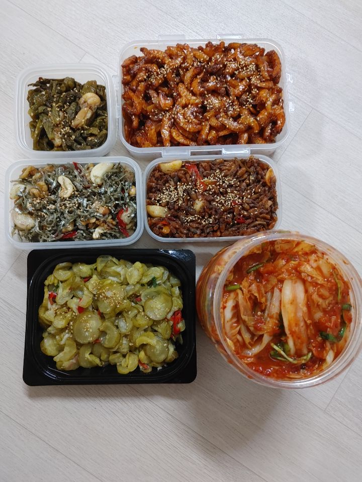 엄마반찬 이미지