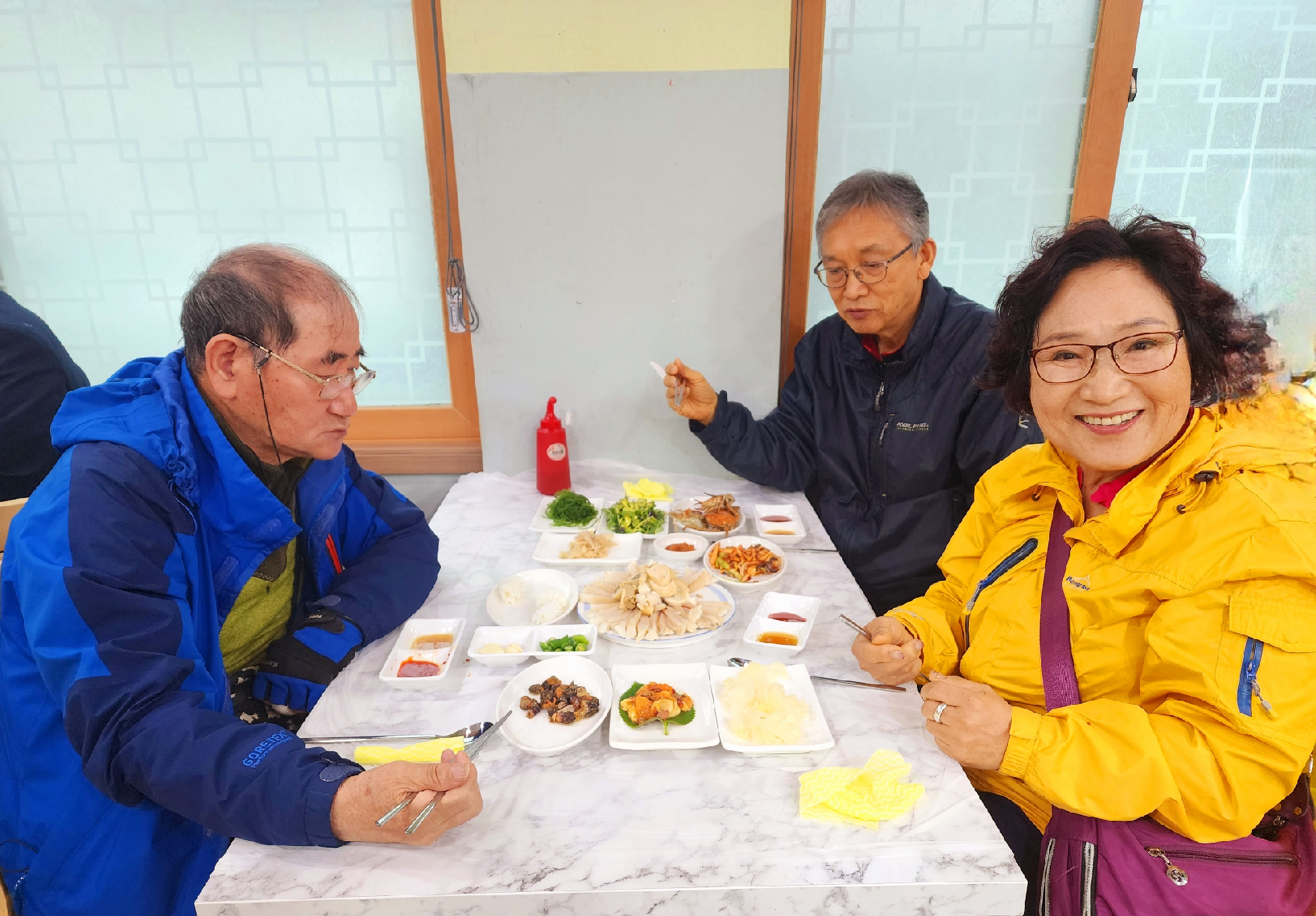 사계절식당 이미지