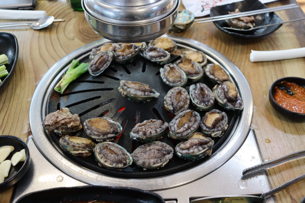 찐 숯불갈비 이미지