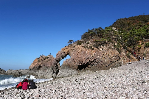 산과바다 이미지