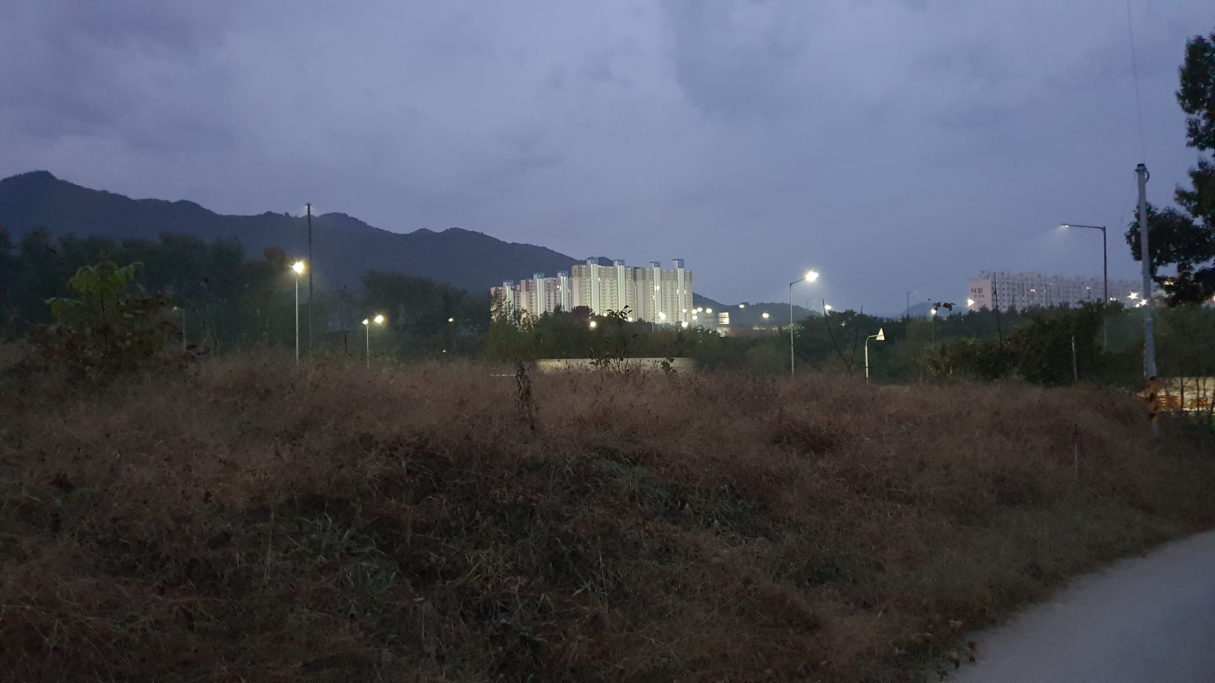 돌고개주유소 이미지