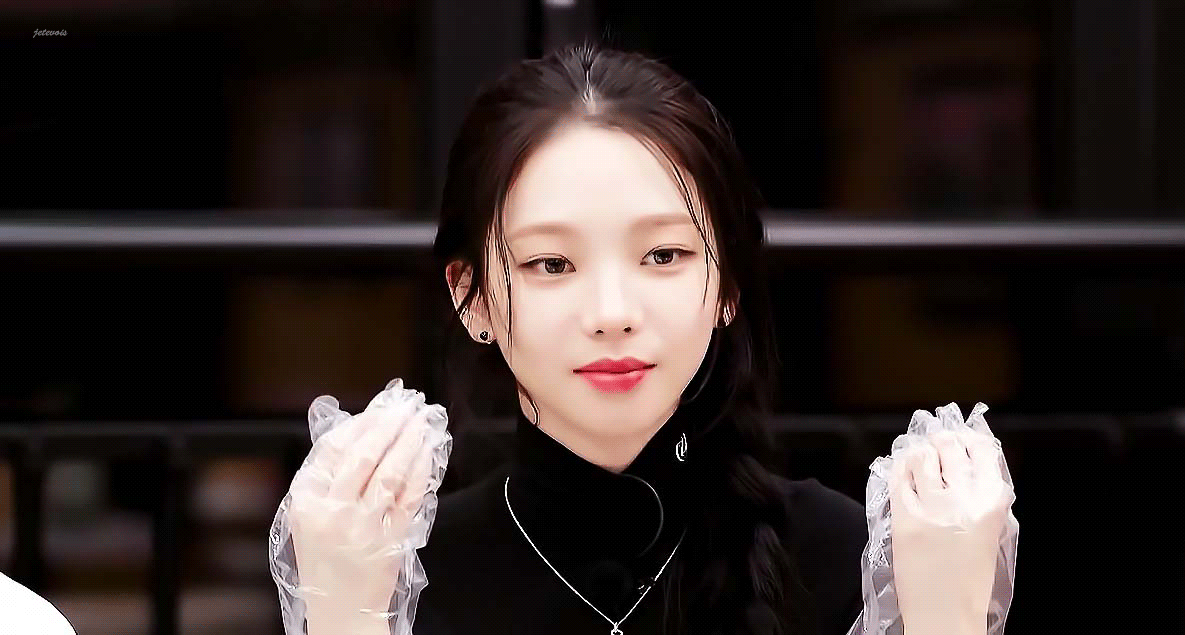 (스압)은근 귀여운 카리나.gif | 인스티즈