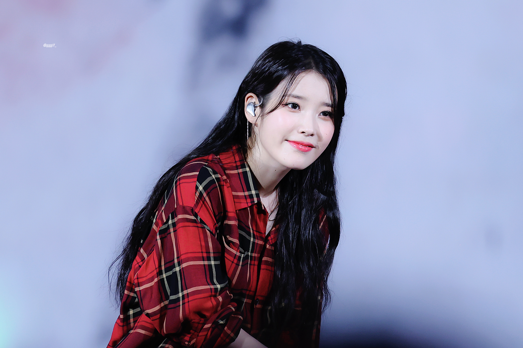 아이유:2022년에 콘서트 2번밖에 안했으니 내년에른 본격적으로 달린다! | 인스티즈