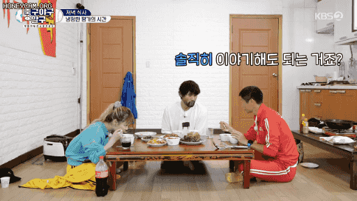 TMT 박찬호가 만든 부대찌개 맛의 비결.gif | 인스티즈