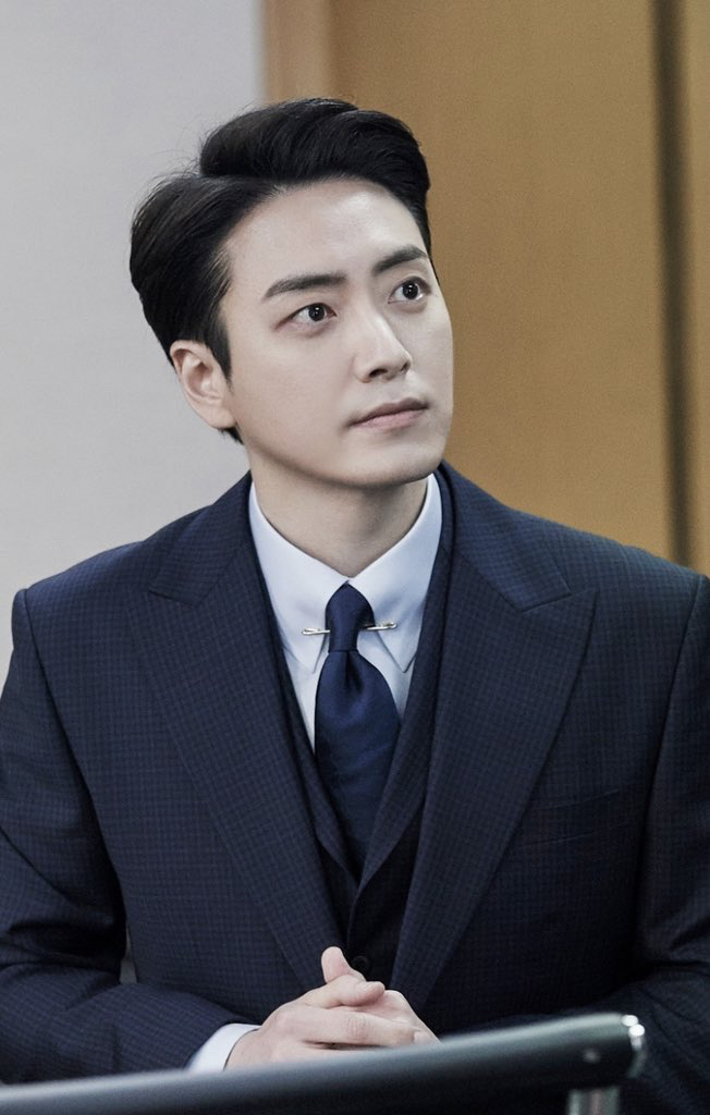 연예계 관계자들이 뽑은 스타일링 바꾸길 잘한 연예인 1위 | 인스티즈