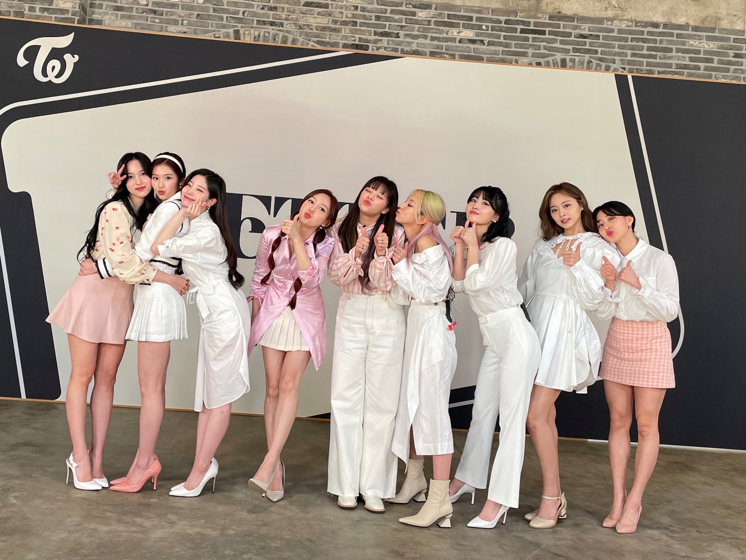 포동포동해서 귀여운 트와이스정연의 사쿠란보 | 인스티즈