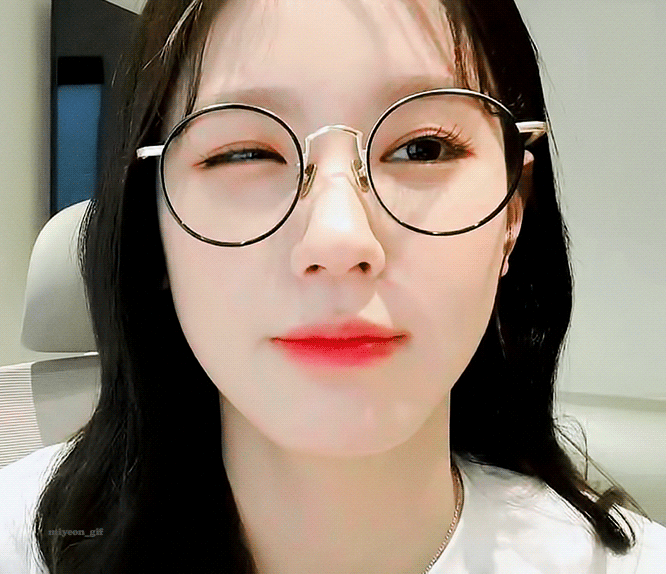 최근 (여자)아이들 미연.gif | 인스티즈