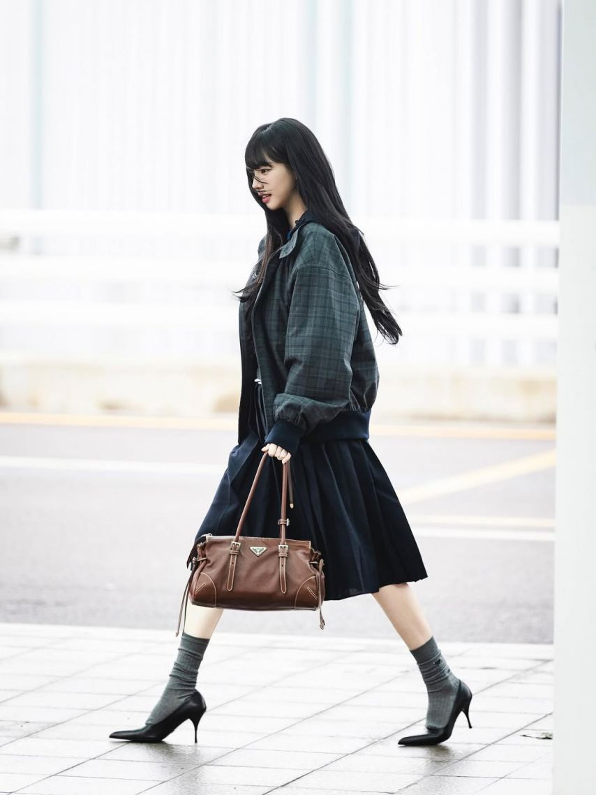 공항에서 존 못 카리나.jpgif | 인스티즈