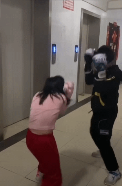 복싱배운형들 ..오누이중에 누가 더 잘하는거임? | 인스티즈